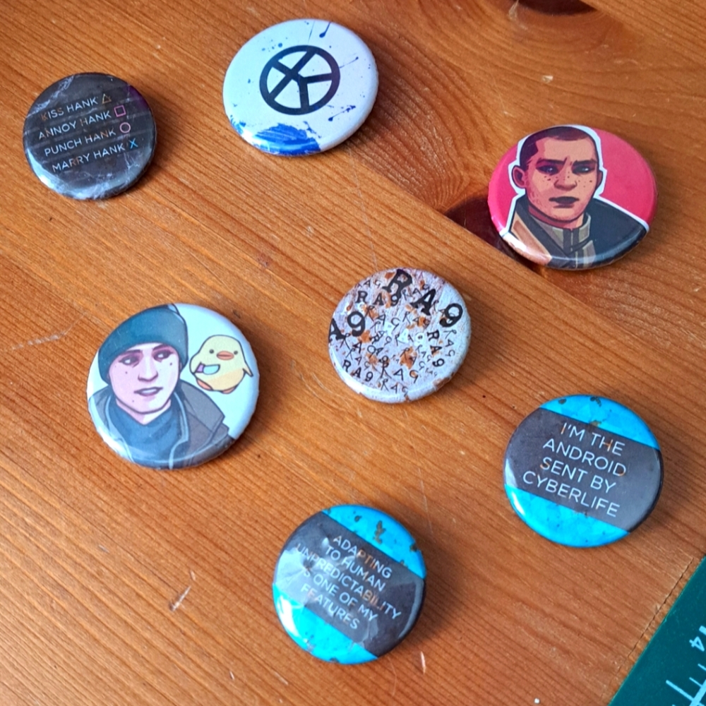 Detroit Become Human pins